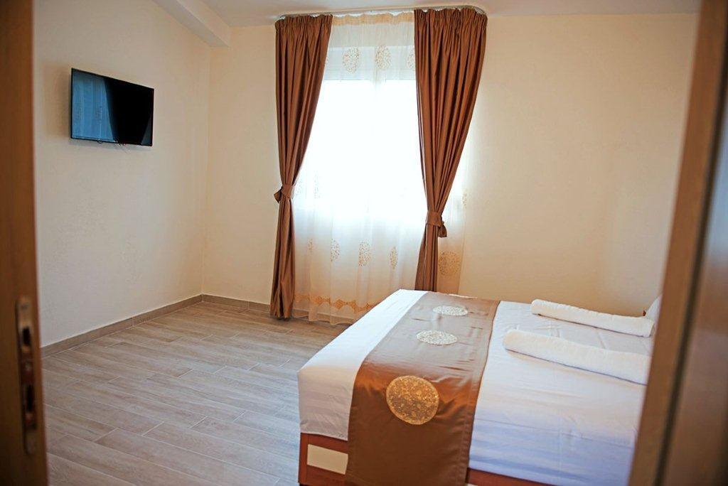 Apartments Gran Sasso Ulcinj Exterior photo
